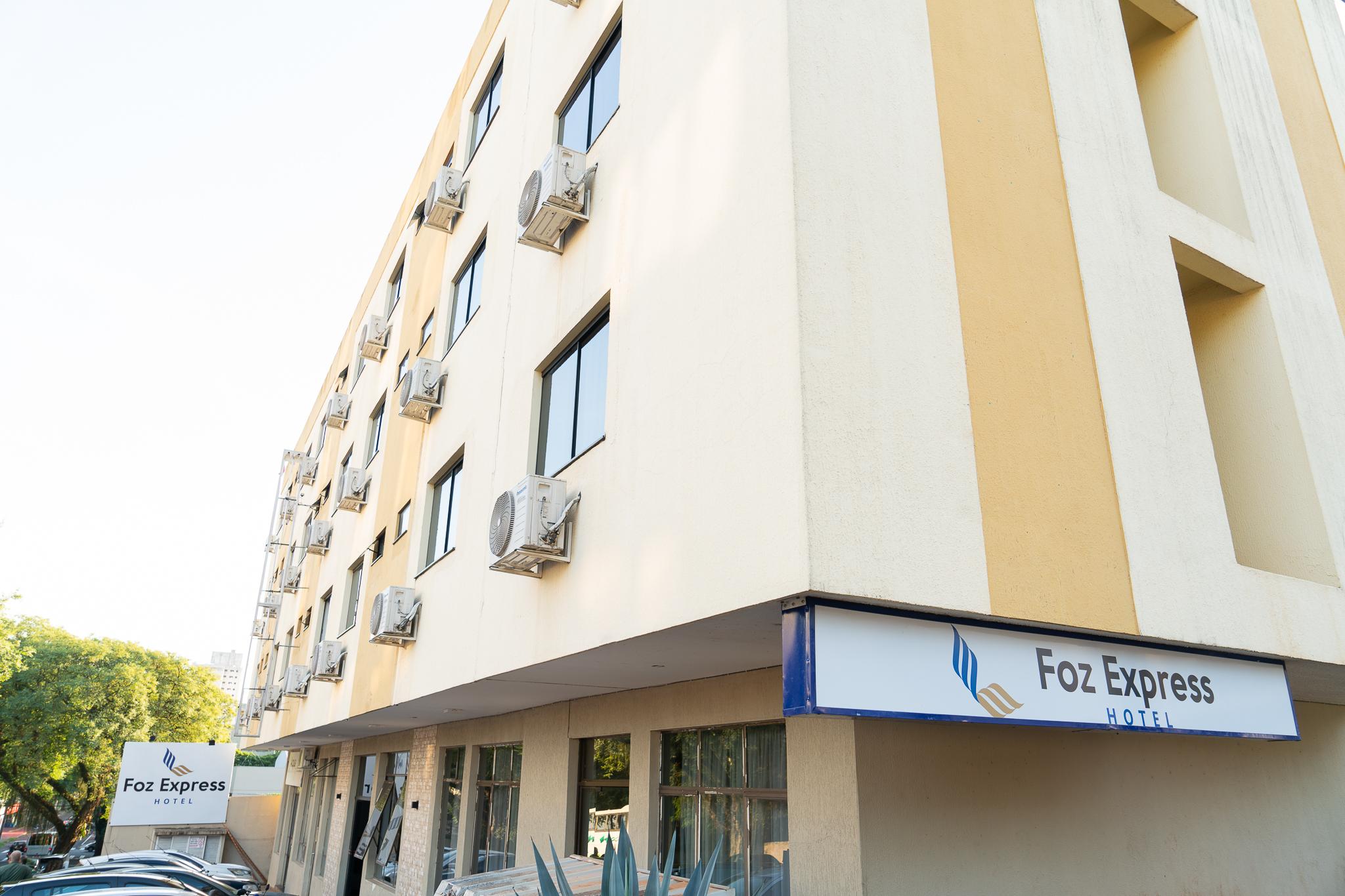 Foz Express Hotel Centro ฟอสดูอีกวาซู ภายนอก รูปภาพ